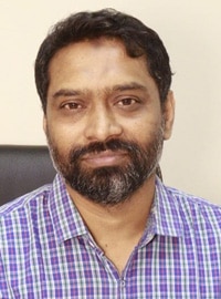 Dr. Muhammad Rafiqul Islam
  - ক্যান্সার বিশেষজ্ঞ