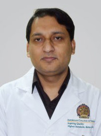 Dr. Saumitra Sarker
  - নিউরোসার্জারি (মস্তিষ্ক, স্পাইন, স্ট্রোক ও স্পাইন) বিশেষজ্ঞ