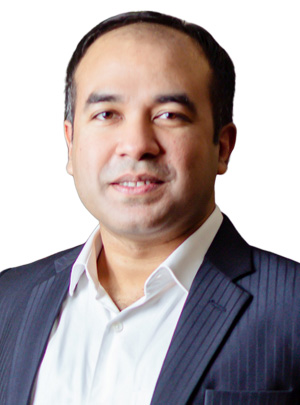 Dr. Tanveer Hayat
  - ক্লিনিক্যাল ও ইন্টারভেনশনাল কার্ডিওলজিস্ট